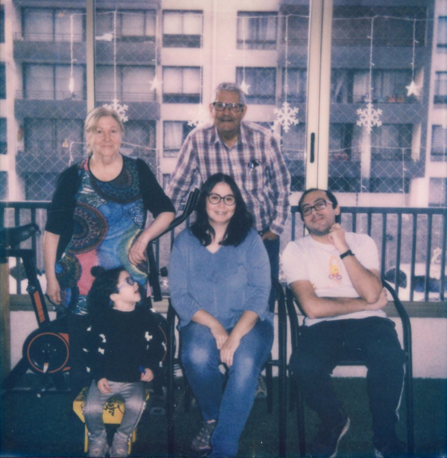 20220507-Polaroid_575